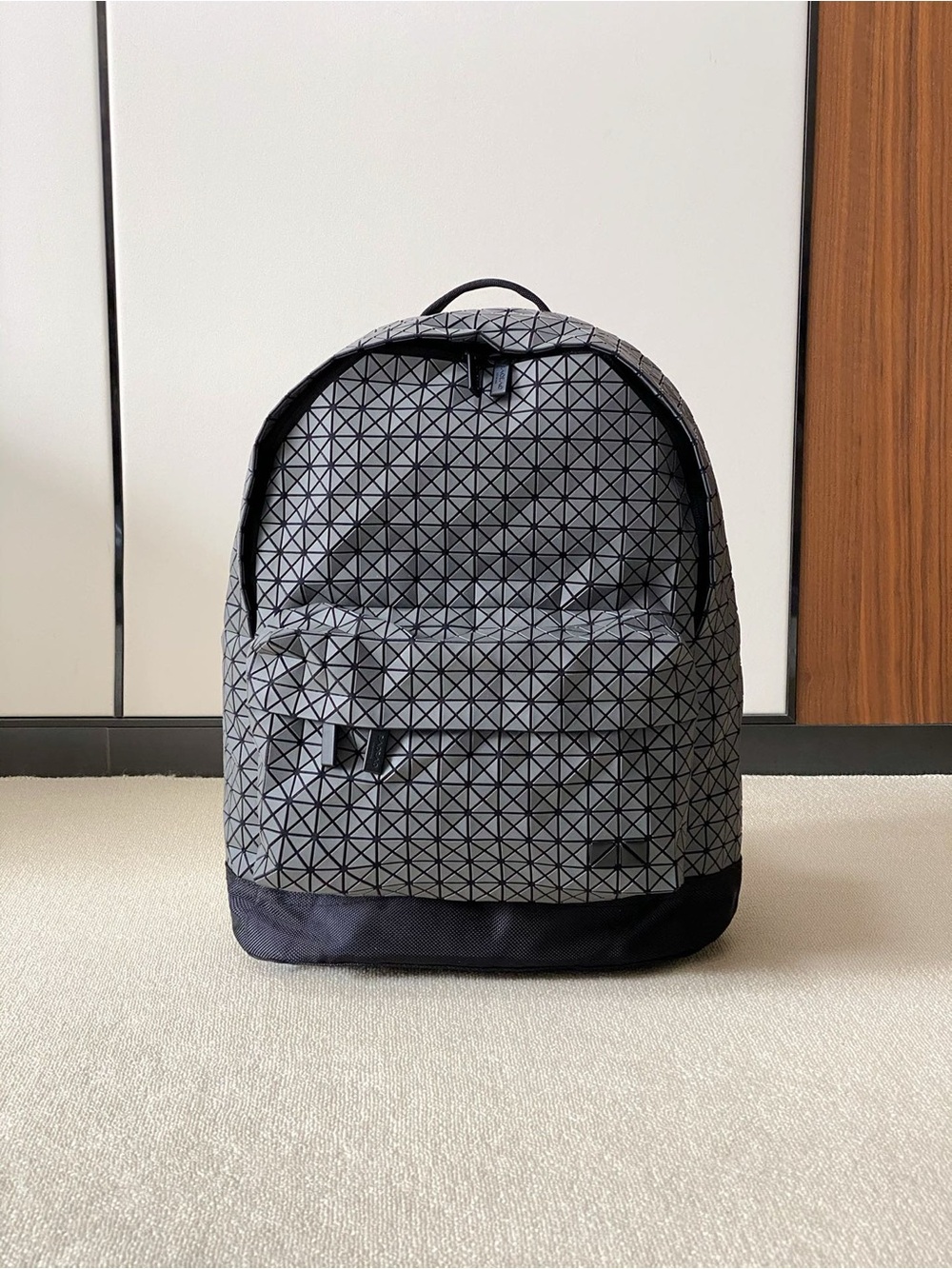 Issey Miyake Reflective Triangular-Panel Gray Backpack - Picture 2 of 9